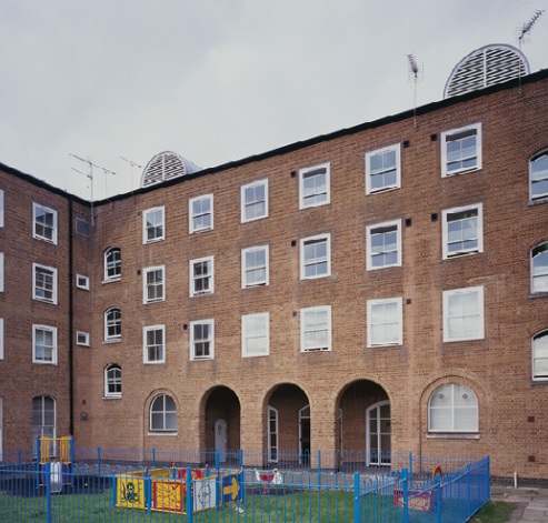 London metro house window installations