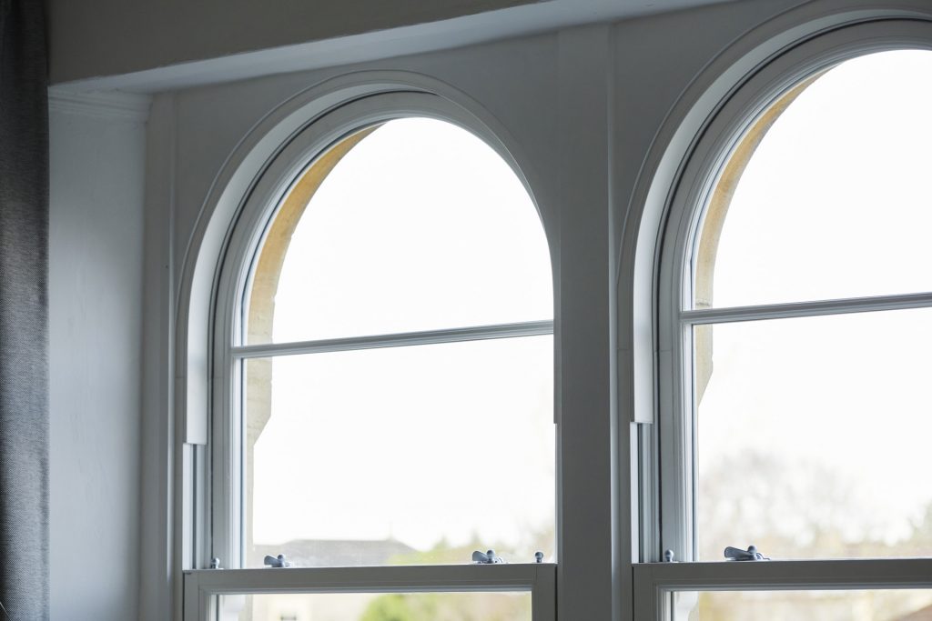 authentic wooden sash window features