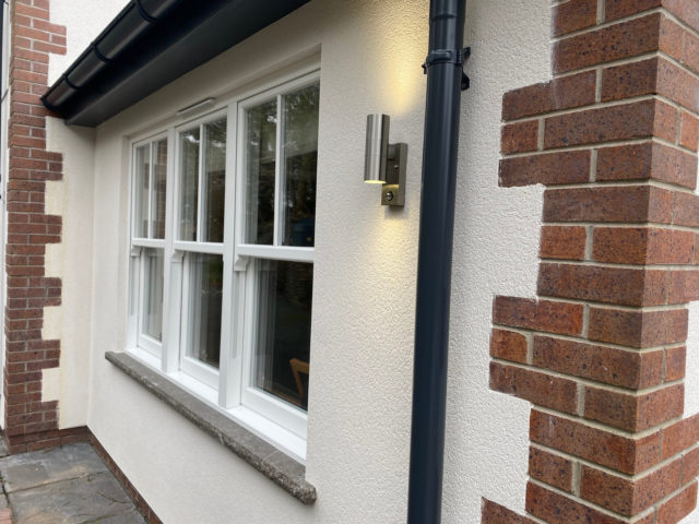 run through sash horns feature