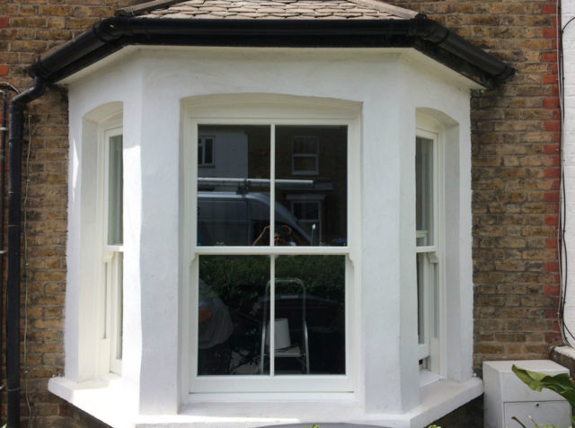 run through sash horns on sash windows