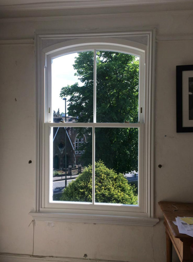 ultimate rose white arched sashes