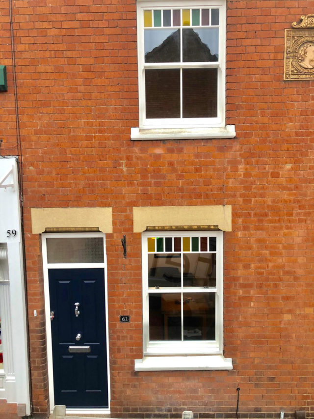 sash windows with coloured glass