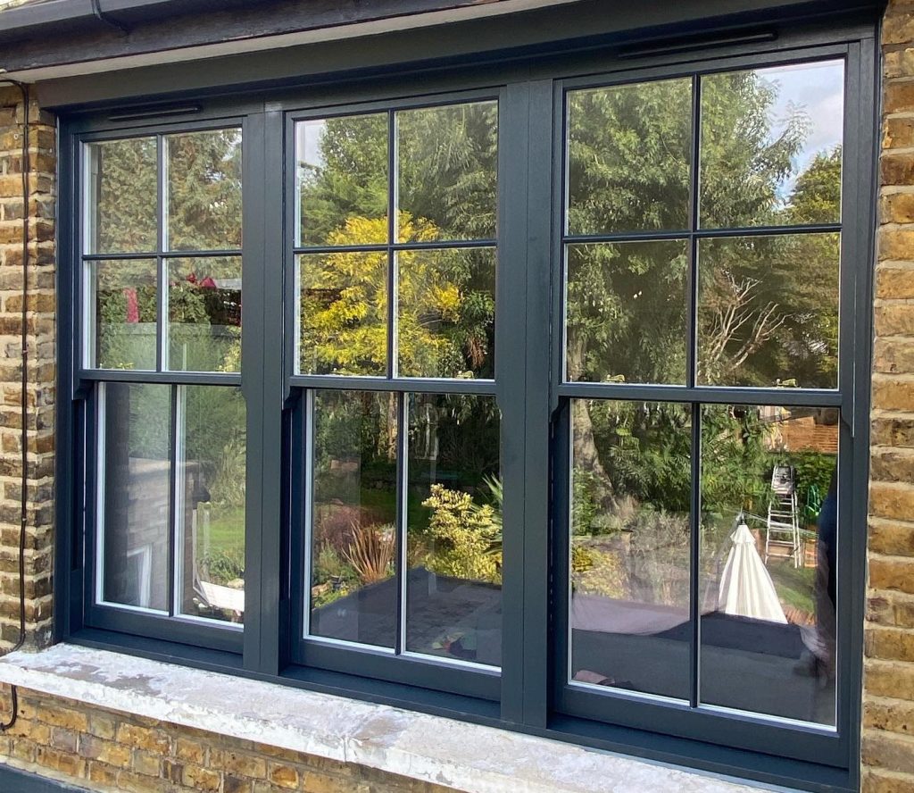 what are sash windows