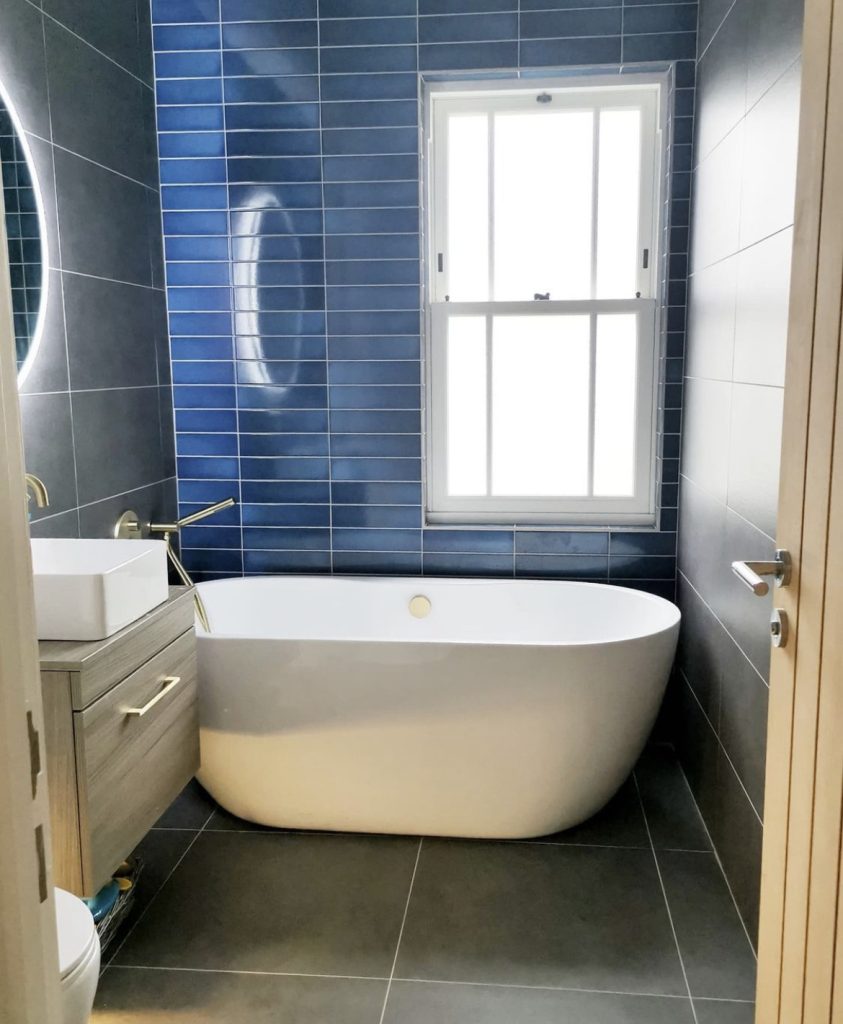 sash windows for bathroom